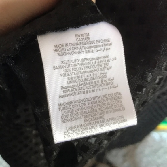 BCBGeneration Ruffle Back Jacquard Pattern Zi - Picture 8 of 9